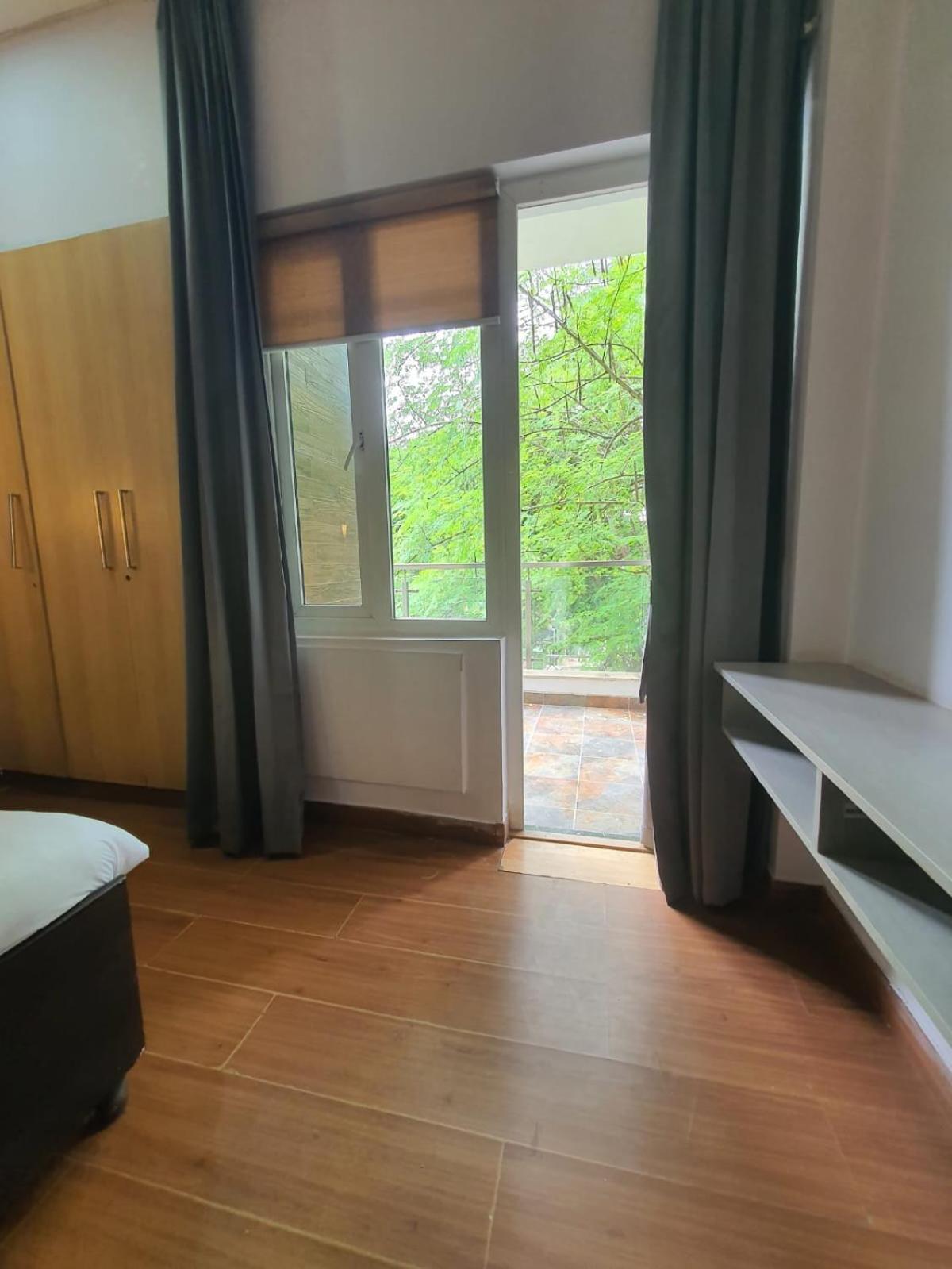 Mallenzo Suites Dlf Phase 1 구르가온 외부 사진