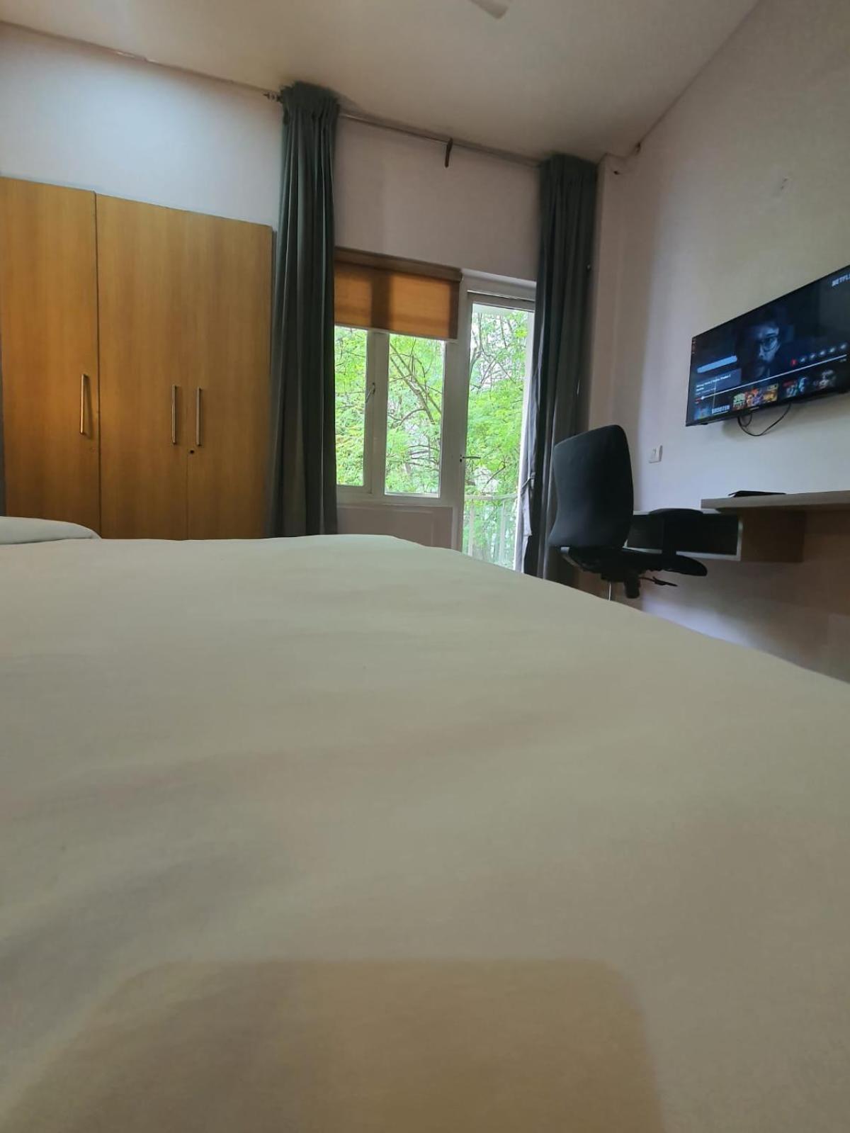 Mallenzo Suites Dlf Phase 1 구르가온 외부 사진