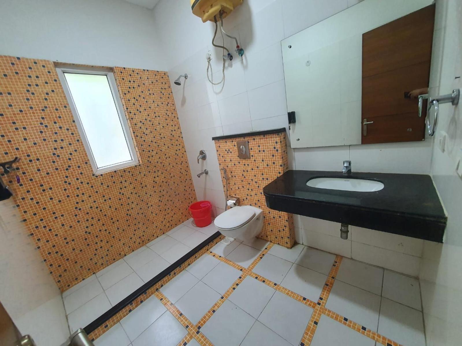 Mallenzo Suites Dlf Phase 1 구르가온 외부 사진