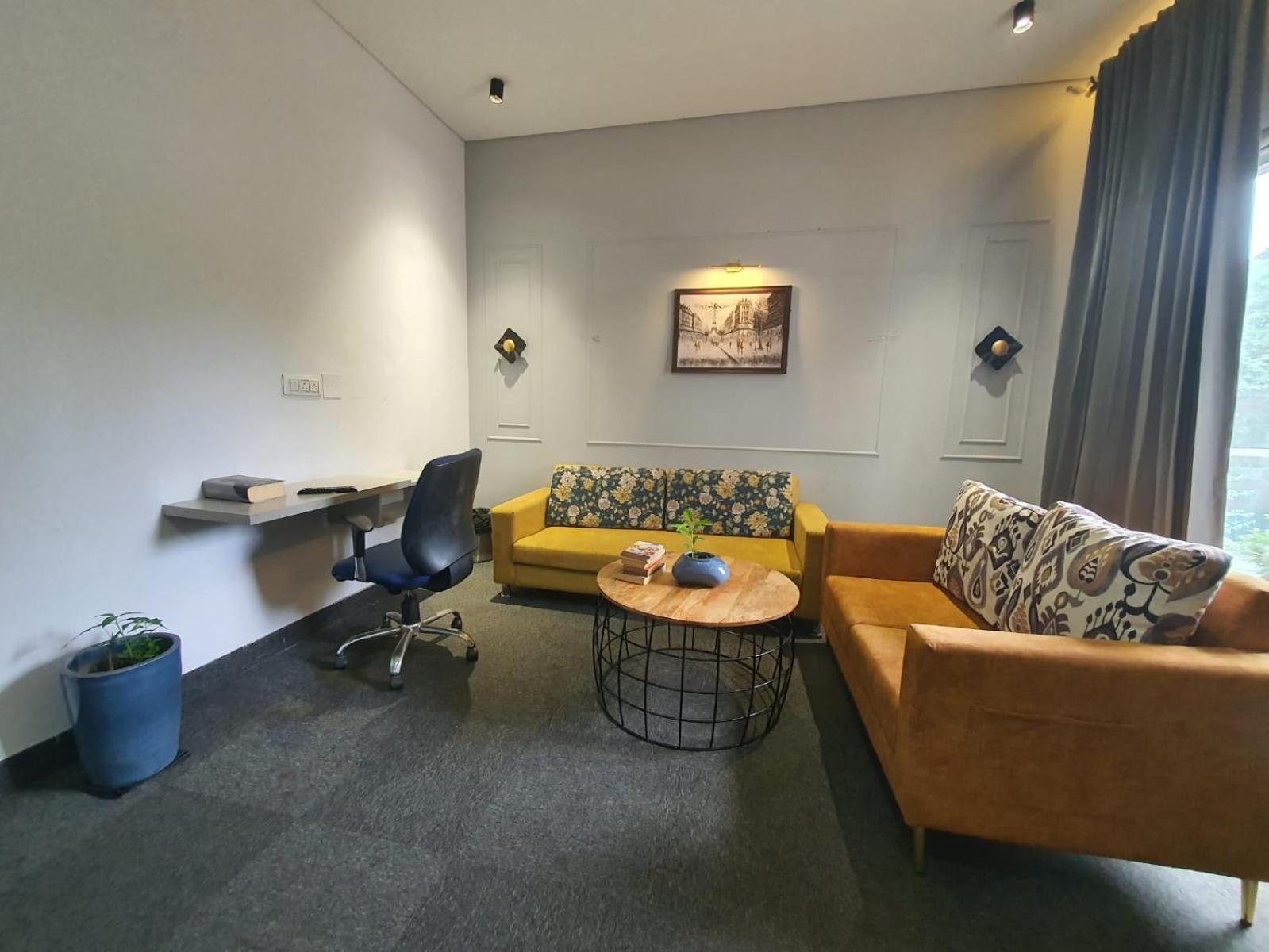 Mallenzo Suites Dlf Phase 1 구르가온 외부 사진